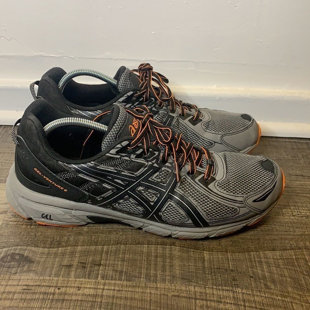 Asics Gel-Venture 6 trail running sneaker size 11 (4E)